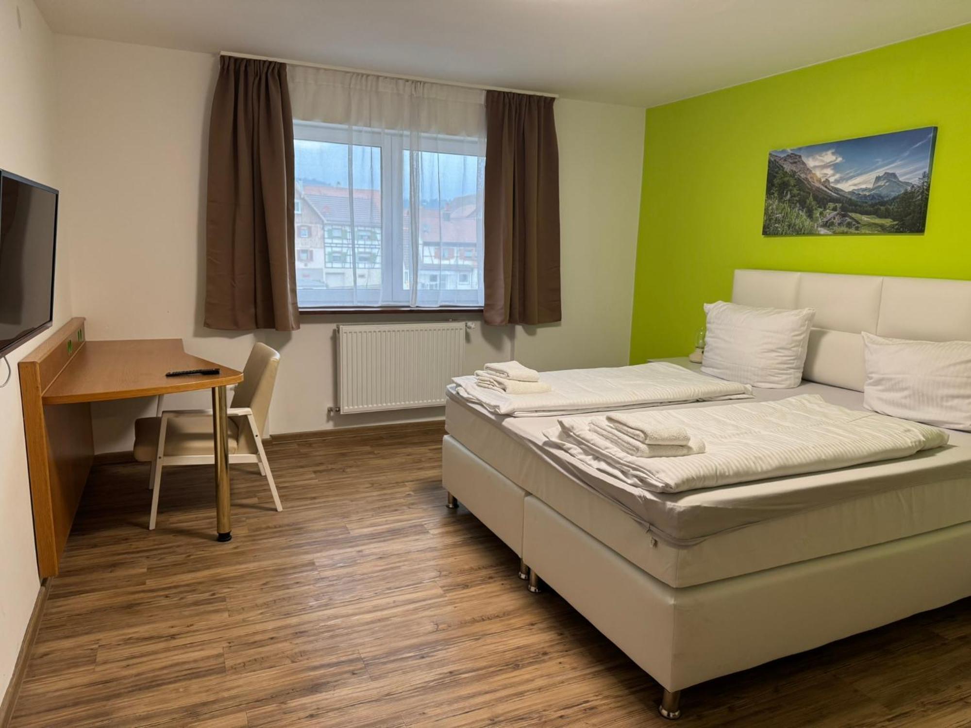 Hotel Gruener Baum - Hotel Im Murgtal, Schwarzwald Weisenbach Luaran gambar